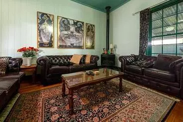 Pensionat Pitstop Lodge Guesthouse B&b