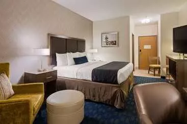 فندق Best Western Plus Tulsa Inn & Suites