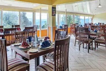 ホテル Club Mahindra Mussoorie