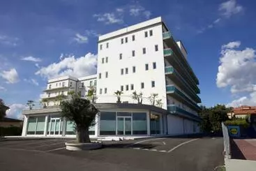 هتل آپارتمان Residence Le Stelle