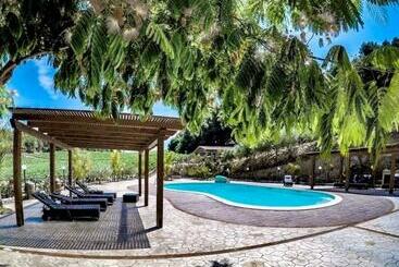 Hotel Agriturismo Tenute Pispisa Segesta