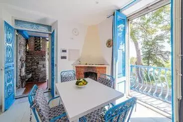 Tovimar Apartments