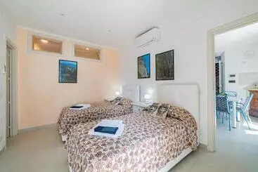 Tovimar Apartments