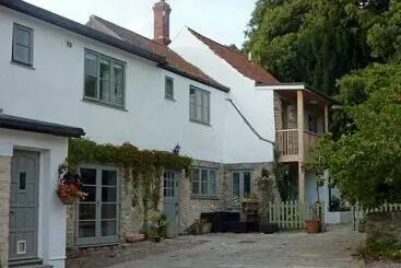 Westbury Cross House Bed & Breakfast