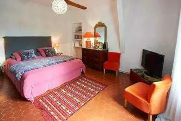 Bed and Breakfast La Grande Maison De Nans
