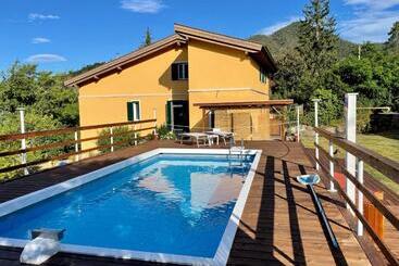 צימר Impronte Nel Bosco