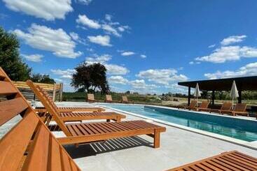 Пансион Mutafova Guest House