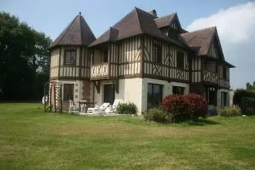 ベッドアンドブレックファースト Manoir Melphil