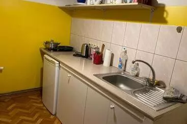 Pensió Medainie Apartamenti