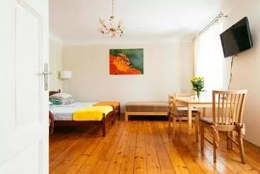 Pensió Medainie Apartamenti