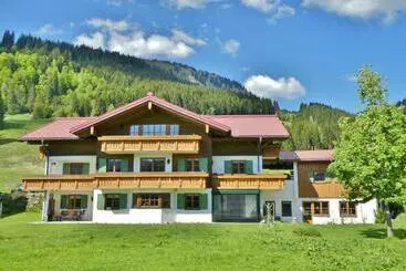 Pensiune Siplinger Suites Ferienwohnungen Sauna Und Fitness