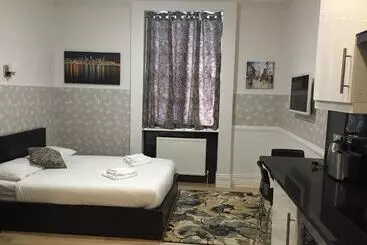 Paddington Apartments