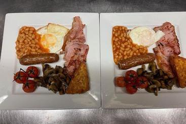 Bed and Breakfast Llanerch Inn