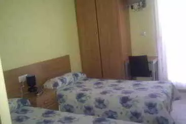 Retkeilymaja Hostal Restaurante La Florida