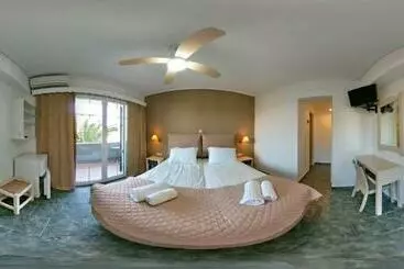 Otel Blue Star 2
