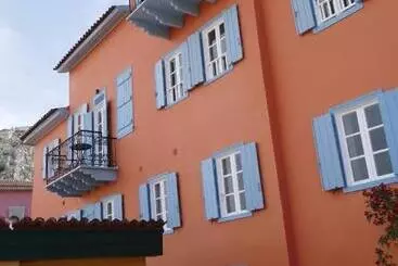 호텔 Byron Traditional