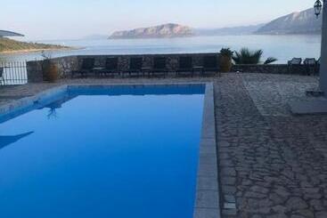 Annema Hotel And Restaurant