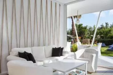 Апартаменты Mr And Mrs White Corfu Couples Retreat Adults Only