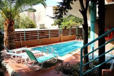 Seafalios Apartments