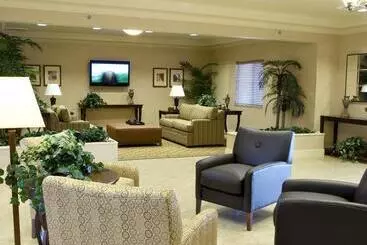 Отель Candlewood Suites Springfield South, An Ihg