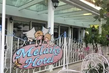 فندق Melaike