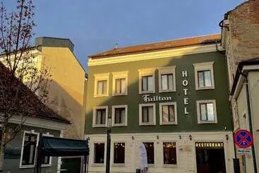 酒店 Fullton Central