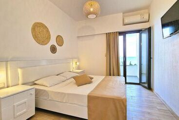 فندق Sunset Beach