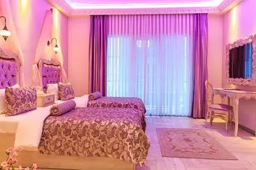 Отель Elegance Residence