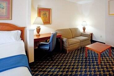 ホテル Holiday Inn Express & Suites Orangeburg, An Ihg