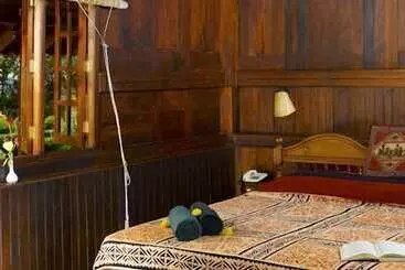 هتل Thapovan Heritage Home