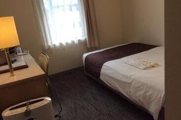 בית מלון כפרי Shinosaka Sunny Stone