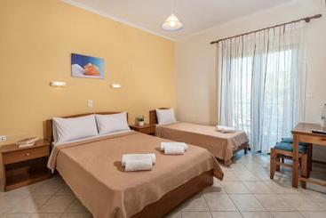 ツーリストアパートメント Mesogios Beach