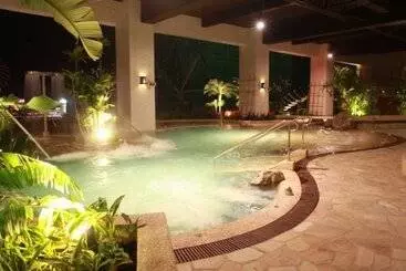 Evergreen Resort Hotel Jiaosi