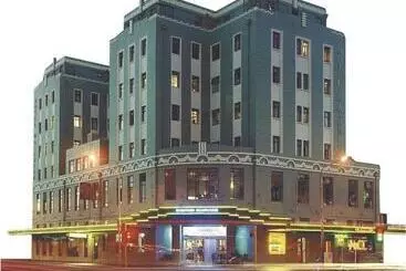 Hotel Waterloo & Backpackers