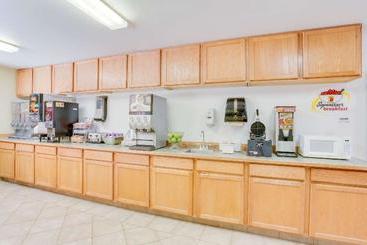 ホテル Super 8 By Wyndham Cooke City Yellowstone Park Area