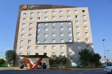 هتل La Quinta By Wyndham San Luis Potosi