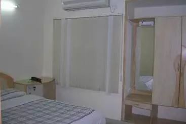 Aparthotel Compact Panache