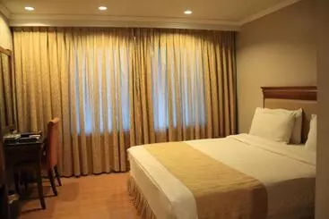 Savannah Resort