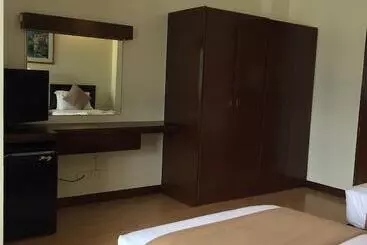 ホテル Robbinsdale Residences