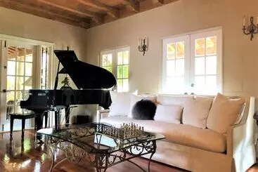 ベッドアンドブレックファースト Casa Grandview Inn