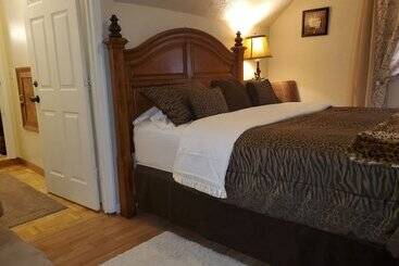 Blue Ridge Manor B&b