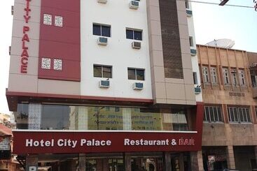 בית מלון כפרי City Palace