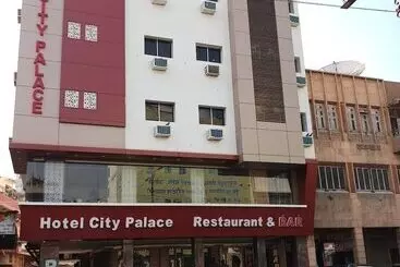 Hotelli City Palace