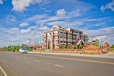 Phanomrung Puri Boutique Hotels And Resorts