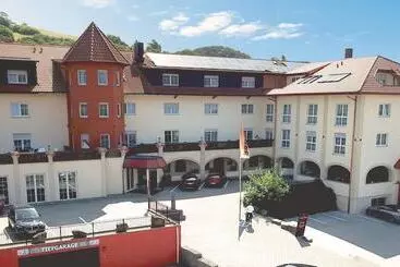 Отель Edelfinger Hof