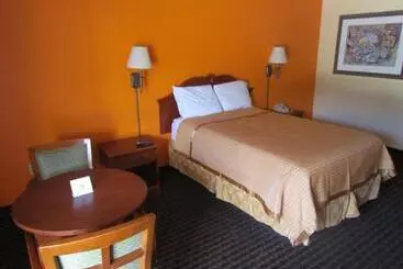 Hotelli Red Carpet Inn   Augusta