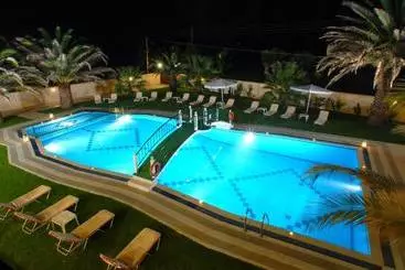 Жильё для туристов Dimitris Apartments