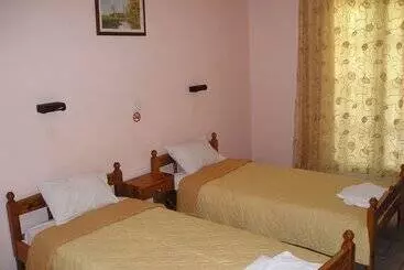 River Studios & Apartments