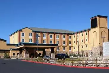 酒店 Diamond Mountain Casino