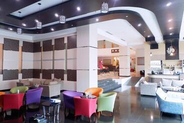 فندق Grand Inna Daira Palembang